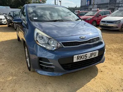 Used Kia Rio 2015 Blue Hatchback