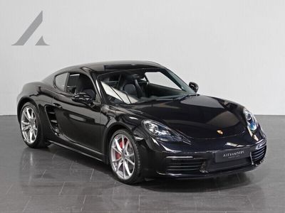 Porsche 718 Cayman