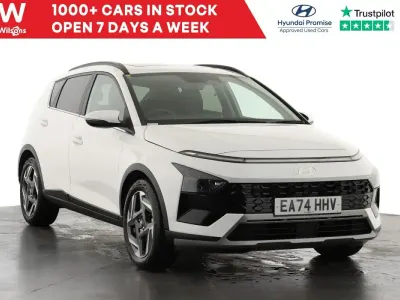 Begagnad Hyundai Bayon Ultimate 2024 Vit SUV