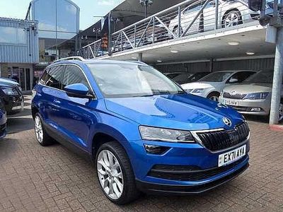 Used Skoda Karoq SE L 150 HP (110 kW) 2021 Race blue metallic SUV