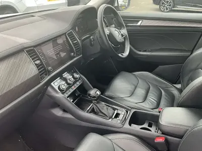Used Skoda Kodiaq SE L Executive 150 HP (110 kW) 2024 White SUV