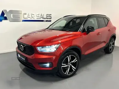 Used Volvo XC40 R-Design 150 HP (110 kW) 2019 Red SUV
