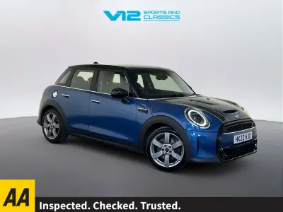 Used Mini Cooper S Classic 178 HP (130 kW) 2022 Blue Hatchback