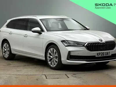 Neu Skoda Superb SE L 110 PS (80 kW) 2026 Weiß Kombi