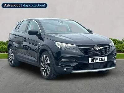 Używany Vauxhall Grandland X Elite 130 KM (95 kW) 2019 Czarny SUV