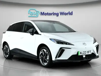 Used MG MG4 EV Trophy 319 kW (435 HP) 2023 White Hatchback