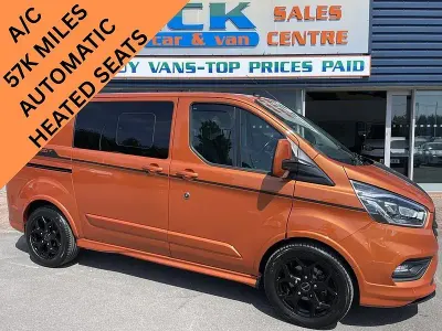Used Ford Transit Custom Sport 170 HP (125 kW) 2019 Orange Van