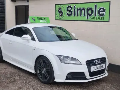 Usado Audi TT Black Edition 170 HP (125 kW) 2014 Branco Coupé