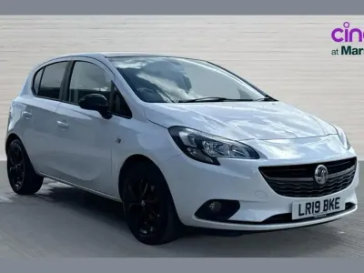 Used Vauxhall Corsa 75 HP (55 kW) 2019 White Hatchback