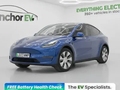 Used Tesla Model Y Long Range AWD 286 kW (389 HP) 2025 SUV