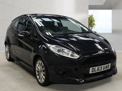 Used Ford Fiesta Zetec 95 HP (69 kW) 2014 Black Hatchback
