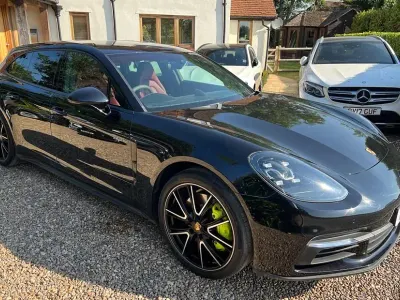 Used Porsche Panamera 4 E-Hybrid Sport Turismo Sport Turismo 455 HP (334 kW) 2020 Black Estate