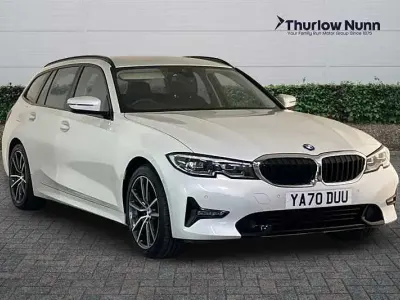 Begagnad BMW 320 Sport Line 184 HK (135 kW) 2020 Vit Kombi