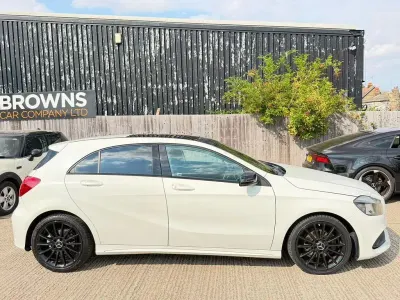 Used Mercedes A180 AMG line 109 HP (80 kW) 2016 White Hatchback