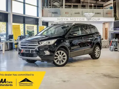 Second-hand Ford Kuga Titanium 120 CP (88 kW) 2019 Negru SUV