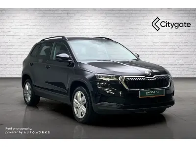 Used Skoda Karoq SE Drive 110 HP (80 kW) 2024 Black magic pearl effect SUV