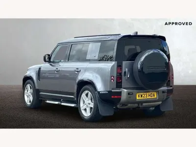 Käytetty Land Rover Defender SE Dynamic 2023 Katumaasturi