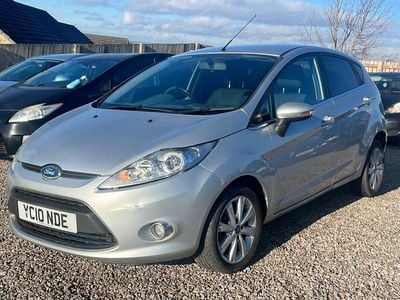 Used Ford Fiesta Zetec 96 HP (70 kW) 2010 Silver Hatchback