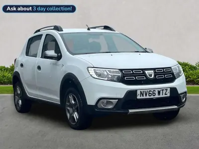 Begagnad Dacia Sandero Ambiance 90 HK (66 kW) 2017 Vit Halvkombi