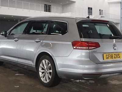 Used VW Passat Business 120 HP (88 kW) 2018 Pyrite silver Estate