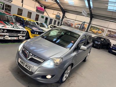 Used Vauxhall Zafira SRi 140 HP (102 kW) 2010 Silver MPV