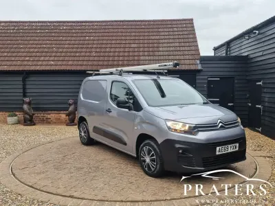 Used Citroën Berlingo 75 HP (55 kW) 2019 Grey MPV