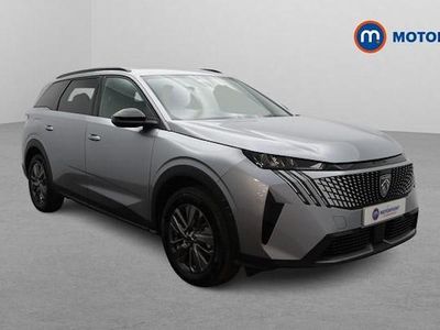 Usado Peugeot 5008 Allure 145 HP (106 kW) 2025 Cinzento SUV