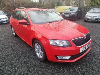 Red Used 2016 Skoda Octavia GreenLine Estate | £4,995 (Fair price)