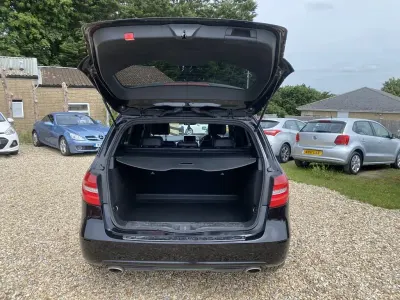 Used Mercedes B180 109 HP (80 kW) 2014 Black Hatchback