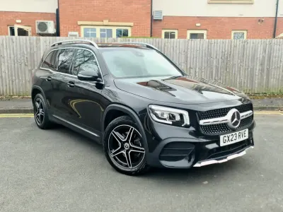 Second-hand Mercedes GLB200 AMG line 2023 Negru SUV