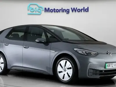 Begagnad VW ID.3 Pro Performance 150 kW (204 HK) 2021 Grå Halvkombi