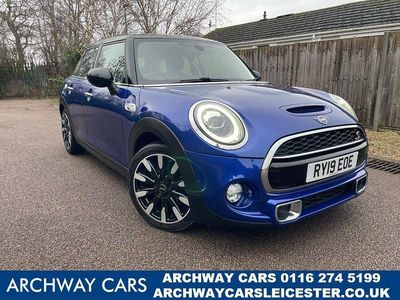 Używany Mini Cooper S Exclusive 192 KM (141 kW) 2019 Niebieski Hatchback