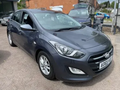 Used Hyundai i30 SE 110 HP (80 kW) 2015 Grey Hatchback