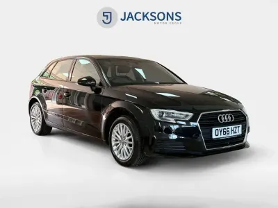 Used Audi A3 Sportback Comfort 184 HP (135 kW) 2016 Black Hatchback