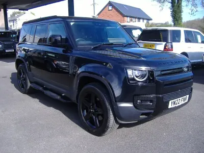 Used Land Rover Defender SE 2022 Black SUV