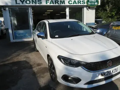 Used Fiat Tipo Mirror 93 HP (68 kW) 2020 White Hatchback