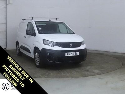 Used Peugeot Partner 2021 White MPV