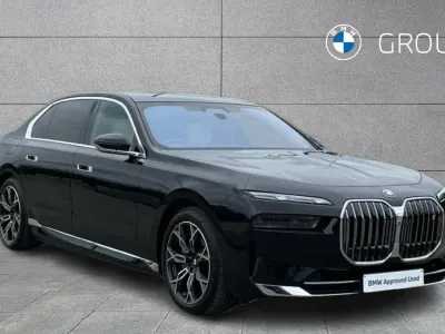 Usado BMW i7 Comfort Edition 400 kW (544 CV) 2024 Negro Berlina