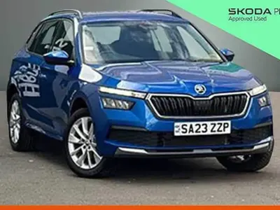 Usado Skoda Kamiq SE Drive 147 HP (108 kW) 2023 Azul SUV