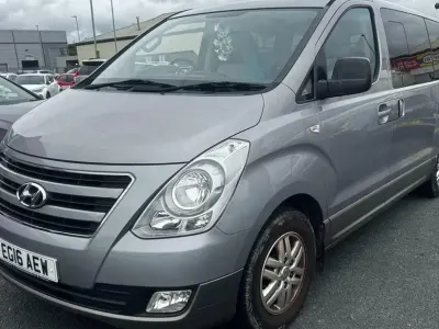 Used Hyundai I800 SE 134 HP (98 kW) 2016 Silver MPV