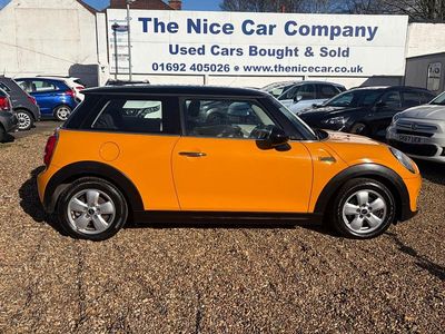 Used Mini Cooper Hatch 136 HP (100 kW) 2014 Orange Hatchback