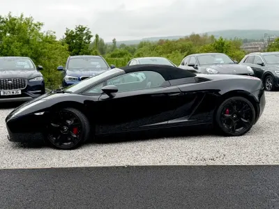 Used Lamborghini Gallardo 520 HP (382 kW) 2007 Black Cabriolet