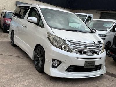 Used Toyota Alphard 2012 White MPV