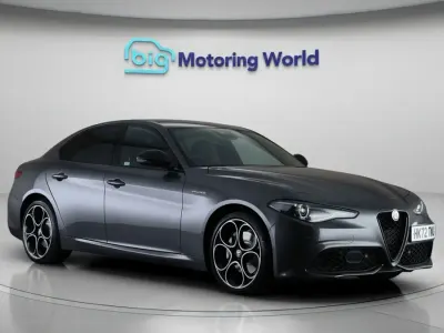 Begagnad Alfa Romeo Giulia Veloce 280 HK (205 kW) 2021 Grå Sedan