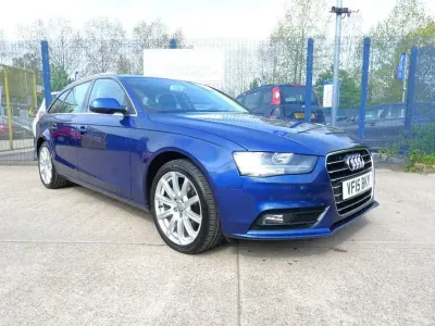 Usado Audi A4 Design 150 CV (110 kW) 2015 Azul Familiar