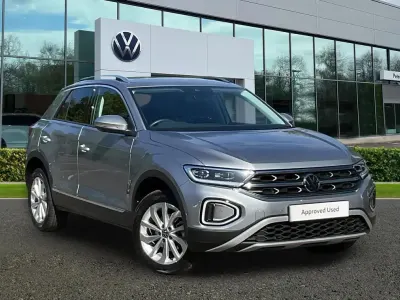 Used VW T-Roc Style 150 HP (110 kW) 2025 Silver SUV
