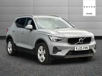 Usado Volvo XC40 Core 161 CV (118 kW) 2025 SUV