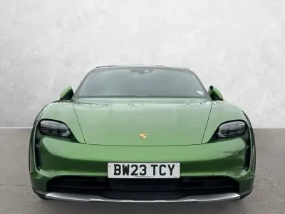 Begagnad Porsche Taycan