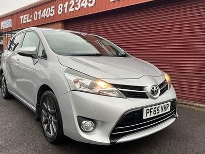 Silver Used 2015 Toyota Verso Plus MPV | £8,989 (Expensive)