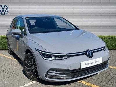 Second-hand VW Golf VIII 150 CP (110 kW) 2023
